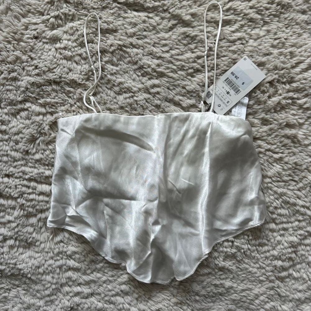 NWT Zara White Silk Crop Top With Adjustable Straps, Built in Bra, Tie back Sz S